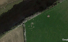 
Aust Quadrant Tower and arrow, © Photo courtesy of 'Google Earth'