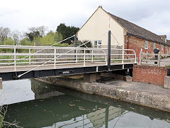 
Ocean Basin bridge on the Stroudwater Canal, Stonehouse, April 2024