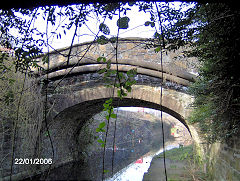 
GKN Ironworks canal bank, January 2006