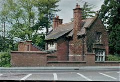 
Around Sneyd Lodge and Llantarnam Hall, Malpas, 1981, © Photo courtesy of Stan Edwards