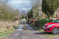 
Blaen-y-Cwm Railroad nearing Pant-y-Gasseg level crossing, March 2015