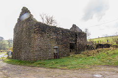 Ty Gwyn barn and Blaen-y-Cwm Railroad, Pant-y-Gasseg, November 2014