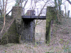 
Gypsy Lane bridge over GWR, Cwm-nant-ddu, March 2010