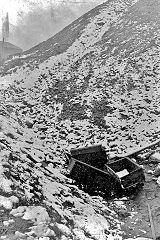 Graig Ddu landslip, 1947, © Photo courtesy of Risca Museum
