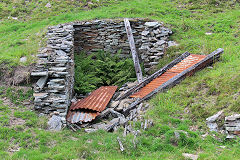 
Pen-rhiw-fid Quarry tips and bins, Cwm-nant-ddu, July 2020