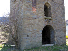 
British Ironworks engine house, April 2006