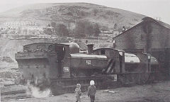 
Big Arch loco shed with '7754' and 'Llewellyn' in the 1960s, © Photo courtesy of unknown source