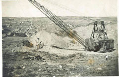 
Opencast operations on Varteg Hill, probably in the 1950-60s