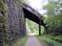 
Shop Road bridge, Varteg, August 2010