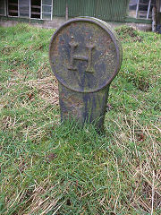 
Boundary marker, 'H', Waun Wen, © Photo courtesy of John Matthews