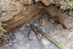 A hole at the summit of the Dyne-Steel incline, may be part of the cable-changing arrangements, September 2017