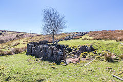 
The ruins of Pen Rhiw Ifor, April 2015