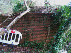 
Darren Quarry building beside entrance to stone tunnel, a possible weighbridge shed, December 2008