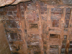 
Darren Quarry stone tunnel, December 2008