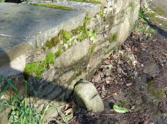 Darren canal bridge, tramway ropemarks, January 2012