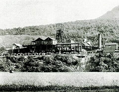 
Risca Blackvein Colliery, later headgear, short chimney and double pitched roof to the screens