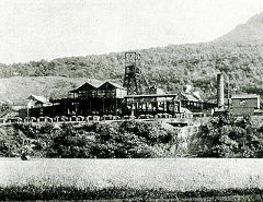 
Risca Blackvein Colliery, later headgear, short chimney and double pitched roof to the screens