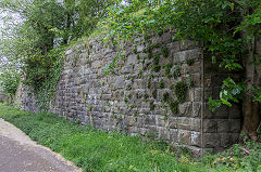 Western Valley Junction, MTAR bridge over the Disgwylfa Tramroad, Brynmawr, May 2019