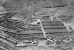 
Ebbw Vale Gantre brickworks in the foreground, Willowtown in the background, ©Britain from above, from www.britainfromabove.org.uk/image/wpw032696