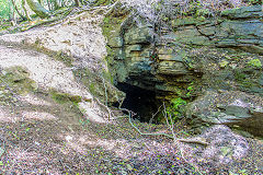 Nant-y-Ddraenog drainage level, Cwmfelinfach, May 2015