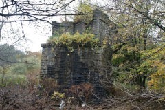 
Machen B&MR viaduct across River Rhymney, South abutment, October 2010