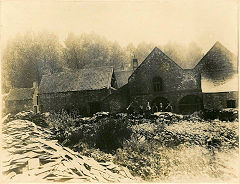Ponthir Tinplate Works, c1890 or 1912, © Photo courtesy of Gwent Archives