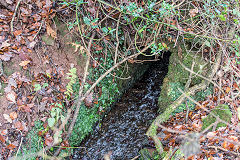 
Culvert under the Pant-yr-eos tramway, December 2016