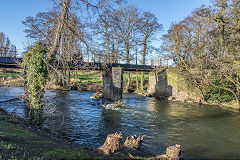 Tredegar Park Tramroad river bridge, January 2016