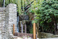 
Redbrook Brewery waterwheel? October 2015