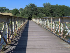 
Tintern Wireworks bridge, July 2005