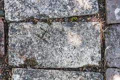 
'H' found at Usk Castle with many others, possibly from Parfitt's Upper Cwmbran brickworks