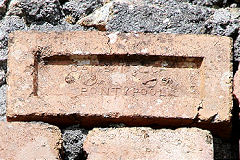'Oak Brick Co Pontypool', type 1a, slightly different letter 'O' , from the Oak brickworks