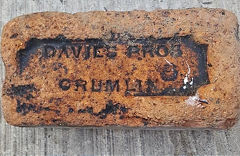 'Davies Bros Crumlin', © Photo courtesy of Mike Hopkins