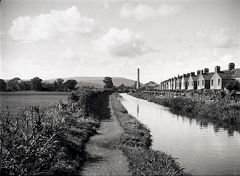 
Llandaff North Brickworks, © Steve Nicholas and 'whitchurchandllandaff.co.uk'