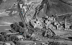 
Aberaman Brickworks at top centre