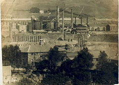 Cwmavon brickworks possibly around 1900 with the steelworks behind, © Photo courtesy of Claire Adams