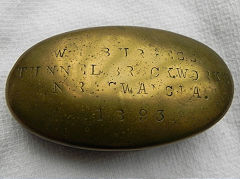 
A snuffbox owned by W Burgess of tunnel brickworks in 1893, © Photo courtesy of Stacy Kitchen