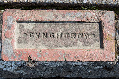 
'Cynghordy' with a double inprint from Cynghordy Brickworks