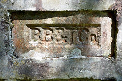 'RB & T Co' from the Ruabon Brick and Terra Cotta Co Ltd, Denbighshire, © Photo courtesy of Martyn Fretwell and 'Old Bricks'
