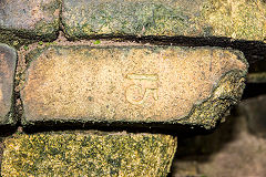 
'15', Unknown brickworks, found at Llangattock, Mon