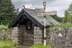 Penderyn fingerpost, Powis, June 2017