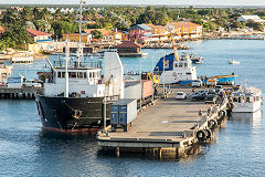 'Dona Luisa I' at Bonaire, December 2014