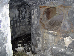 
Aberthaw Pebble Limeworks, Old kilns upper draw-hole, June 2009