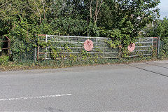 
Brynmenyn level crossing, near Bridgend, September 2020