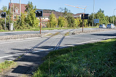 Approaching the A473 Level Crossing from Pontyclun, September 2015