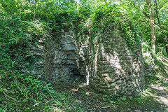 Landimore limekiln, near Llanmadoc, July 2017