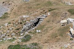 Mewslade Bay limekiln 1, Rhossili, August 2018