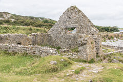 Port Eynon salthouse, September 2015