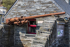 
Gun from Liberty ship 'Dan Beard', Porthgain, April 2015