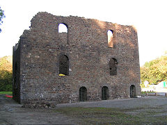 
Stepaside Ironworks engine house, Saundersfoot, September 2008